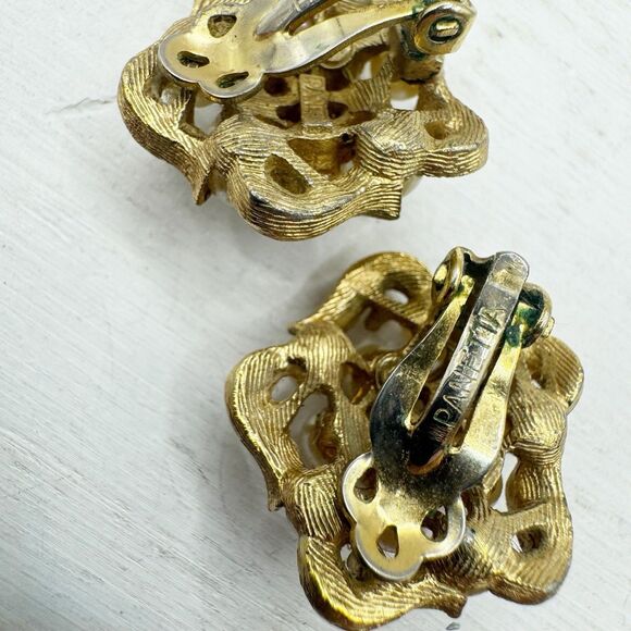 Panetta Pearl Cluster Flower Clip On Earrings Retro Mid Century Gold Tone Signed - Picture 7 of 9